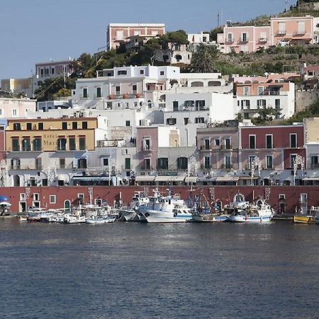 Raffaele Apartment Ponza Phòng bức ảnh