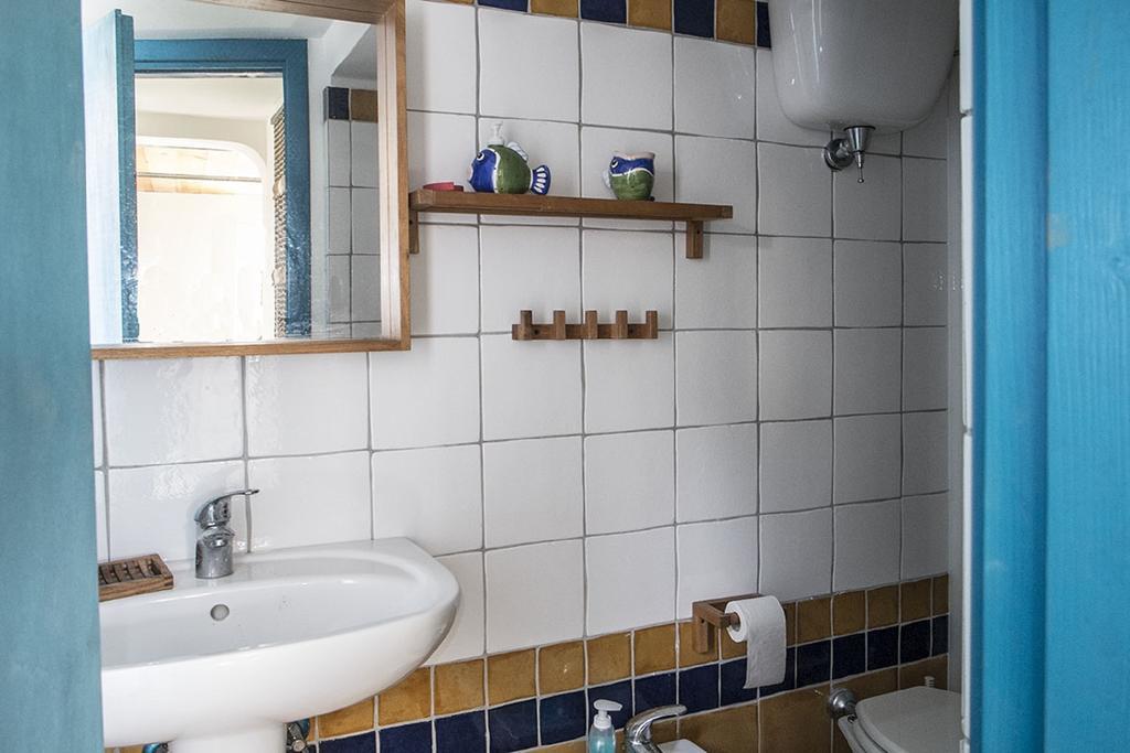 Raffaele Apartment Ponza Phòng bức ảnh